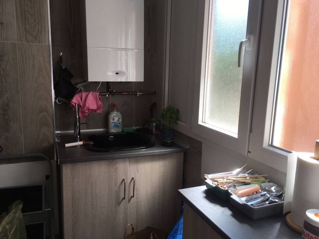 Habitación en WG RENFE-Haltestelle Doce de Octubre - Usera c/Tomelloso 51 - Küche