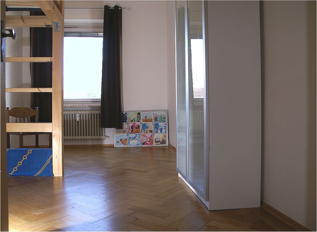 Habitación en WG Sendling Plinganserstraße - Zimmer (ohne Einrichtung bis auf Schrank+Bett)