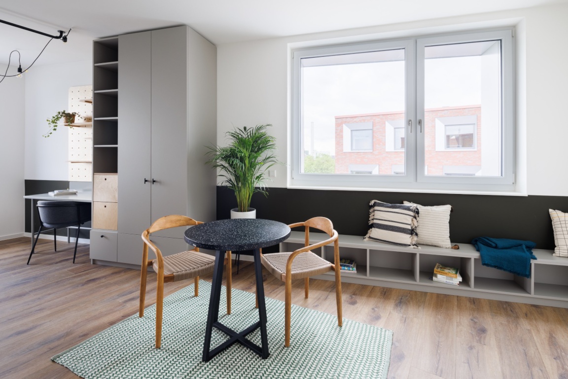 Furnished big studio apartment at the Hauptbahnhof.... Unlimited contract | Anmeldung possible | Inclusive community – 48155 Münster Centrum – Vorschaubild 2