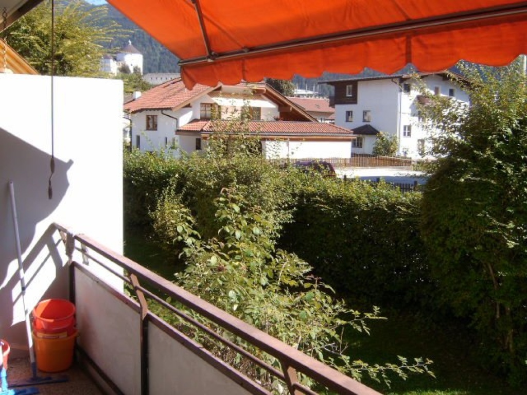 Habitación en WG Zell Zellerburgstraße - Garten