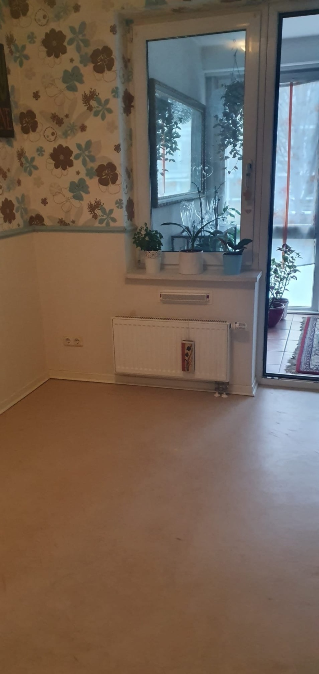 Wg Zimmer in Volksdorf zu vermieten für Frauen – Meiendorfer Weg, 124c, 22359 Hamburg Volksdorf – Vorschaubild 2