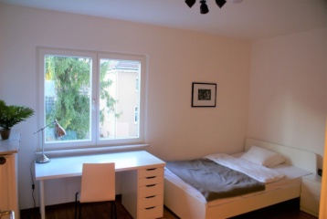 Imagen del anuncio: Totalmente amueblado WG habitación en gran villa en Reutlinger Oststadt
