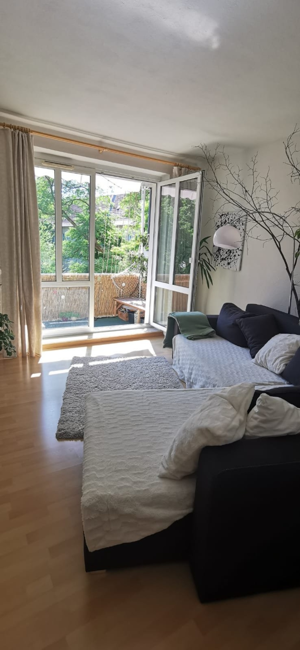 Sleep centrally 1 to 3 nights / zentral am Hbf schlafen für 1 - 3 Übernachtungen / Short time stays / Kurzzeitaufenthalte – Bernhardstraße, 1069 Dresden Südvorstadt-West – Vorschaubild 5