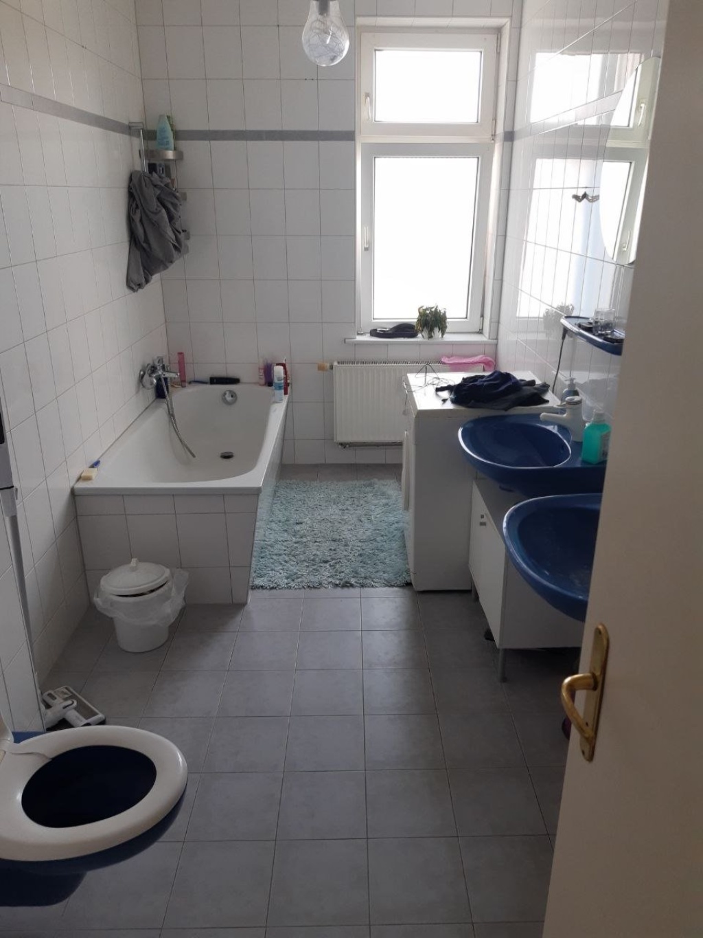 WG-Zimmer Neustadt-Neuschönefeld Eisenbahnstraße - Badezimmer