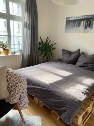 Eigener Wohnbereich mit geteilter Küche in Maisonette Wohnung im grünen Waldstraßenviertel (möbliert, Gartenmitbenutzung)