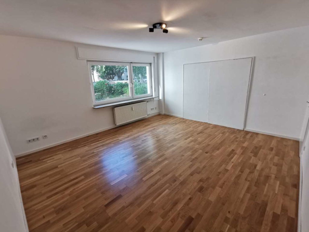 WG-Zimmer Westend-Süd Guiollettstraße - Dein Zimmer