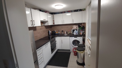 Anzeigenbild: Neu-renoviertes Zimmer in 2er-WG - Zentral im Oberen Filstal gelegen