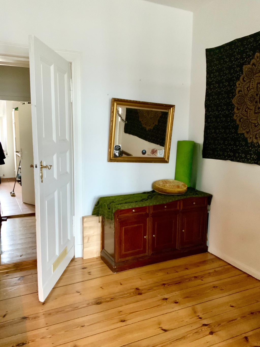 Tattoo stufio & Flat / Central & Cosy 2 Room Flat in Prenzlauer Berg short or long time – Oderberger straße 7, 10435 Berlin Prenzlauer Berg – Vorschaubild 6