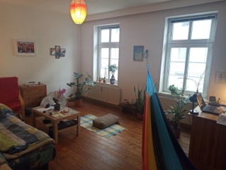 Anzeigenbild: Zentrale gemütliche 56m² Wohnung in der KTV für 08.&09.