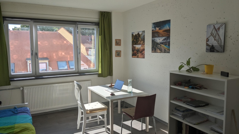 Studio apartment in Weimar/ 1ZimmerWohnung in Weimar Innenstadt 1