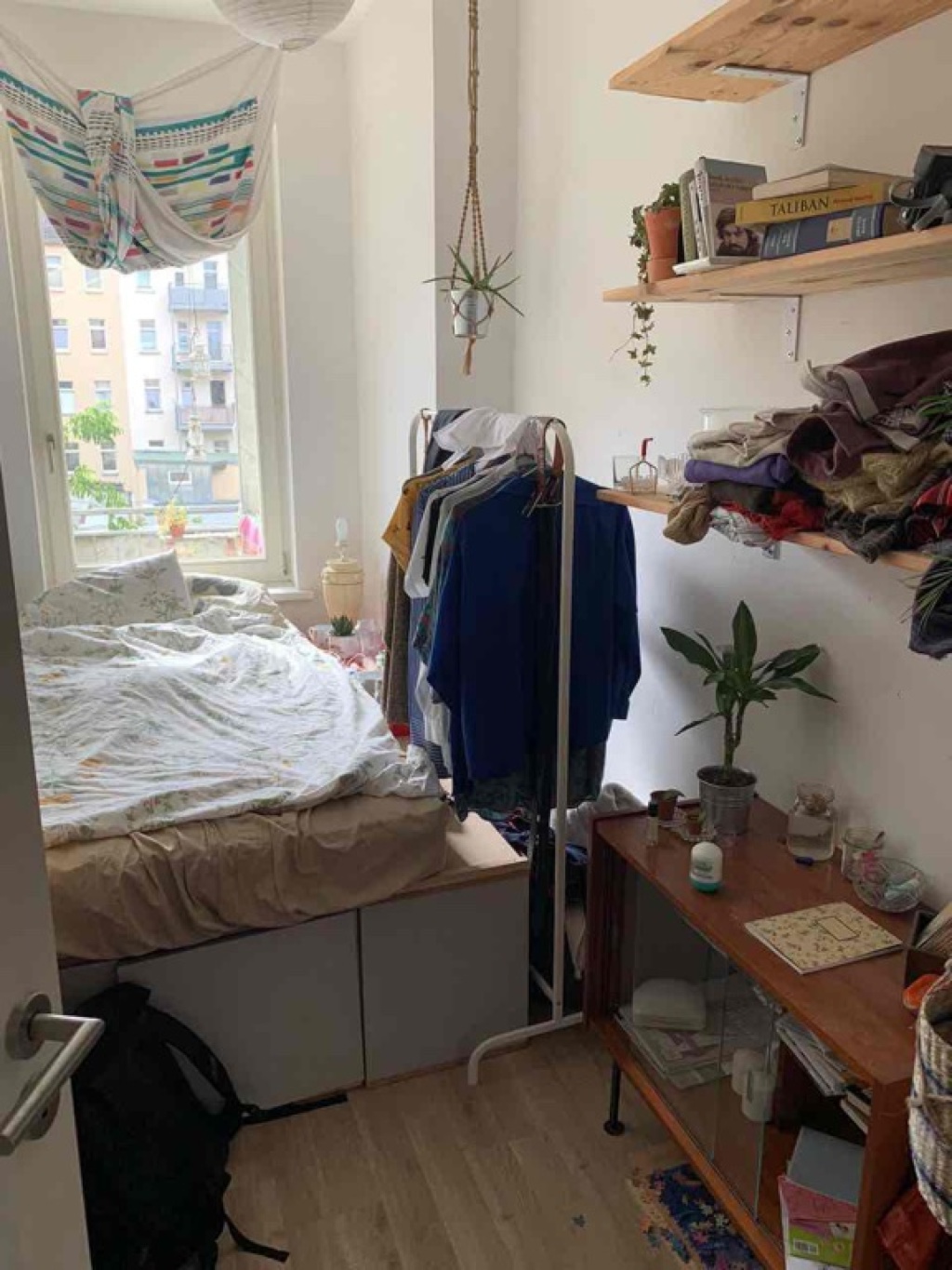WG-Zimmer Neustadt-Neuschönefeld Hildegardstraße - Bild 4