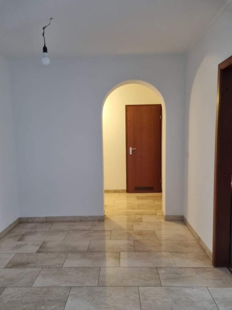 1 room for rent in a 3bedroom apartment in Frankenstr. Wurzburg