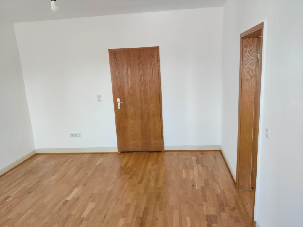 ideal für Studenten - sehr helle, sanierte 4 ZKB Altbauwohnung in Seckenheim !provisionsfrei! – 68239 Mannheim Seckenheim – Vorschaubild 3