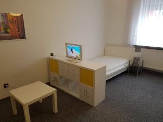 Anzeigenbild: WG Zimmer 3er Frauen WG Bretten