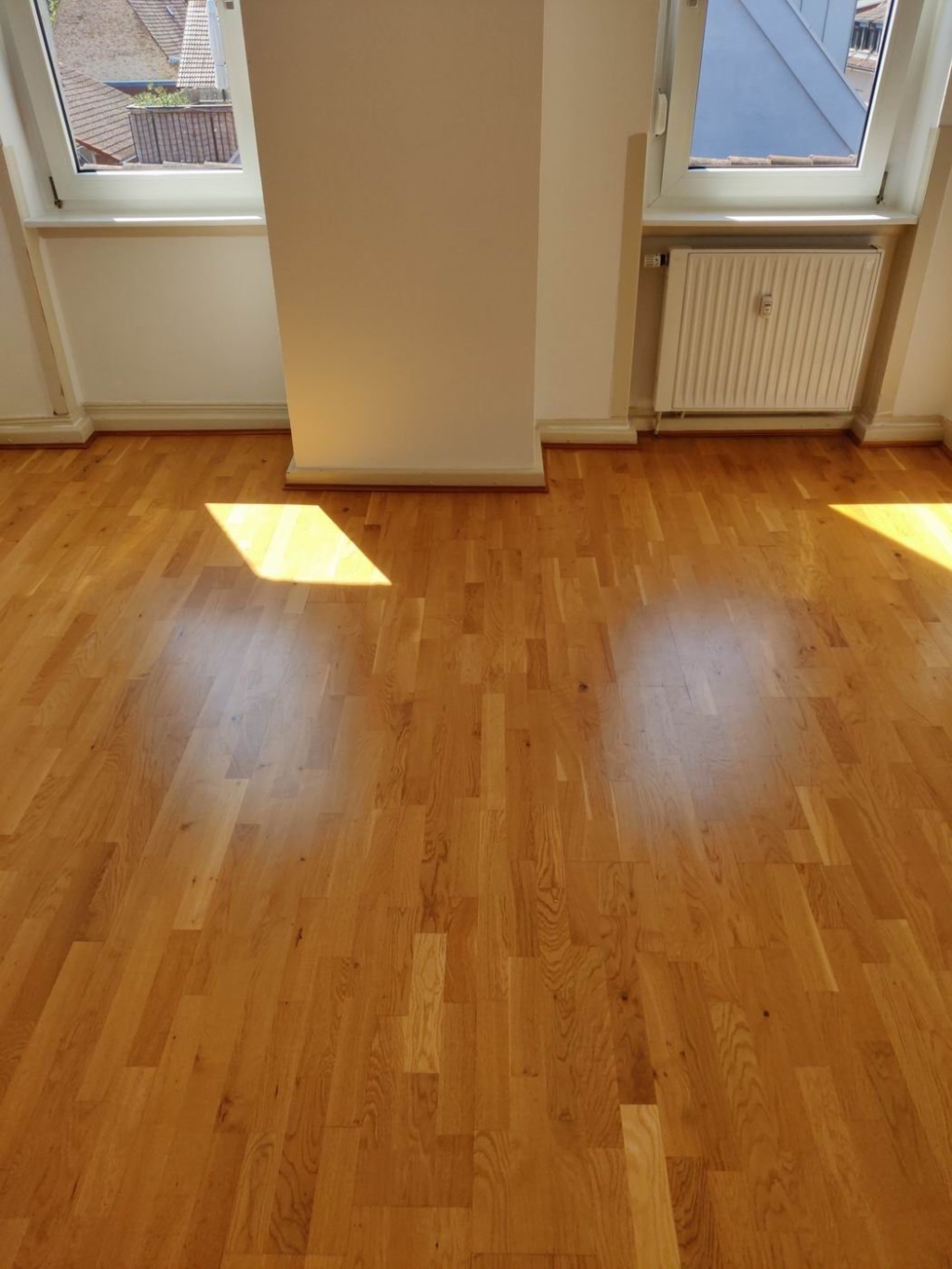 ideal für Studenten - sehr helle, sanierte 4 ZKB Altbauwohnung in Seckenheim !provisionsfrei!