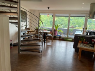 Imagen del anuncio: Fantástico apartamento dúplex de 3 habitaciones en el sur de la ciudad/Loretto