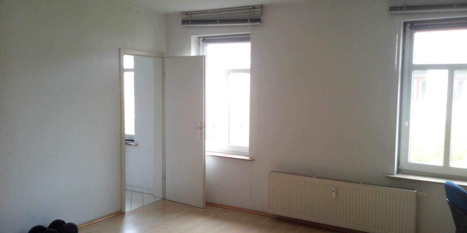 Möblierte helle Einraumwohnung (Nr. 17) für Studierende – Ludwigstraße 74, 4315 Leipzig Volkmarsdorf – Vorschaubild 4