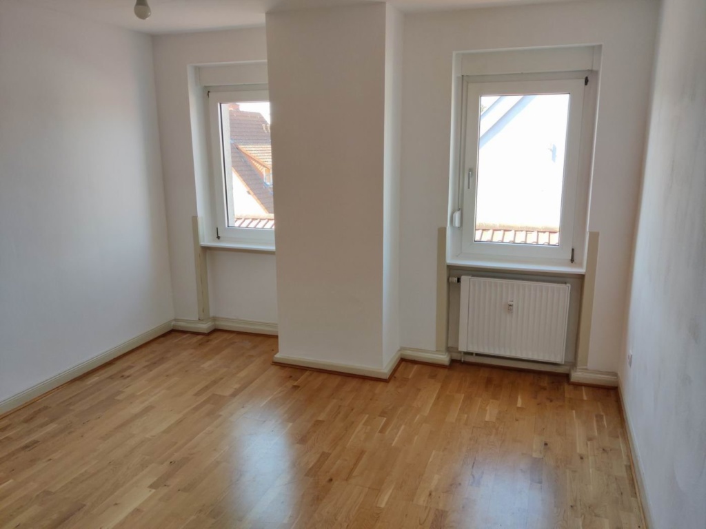 ideal für Studenten - sehr helle, sanierte 4 ZKB Altbauwohnung in Seckenheim !provisionsfrei! – 68239 Mannheim Seckenheim – Vorschaubild 2