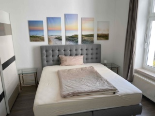 Anzeigenbild: Moderne neu sanierte vollausgestattete zentrumsnahe Wohnung