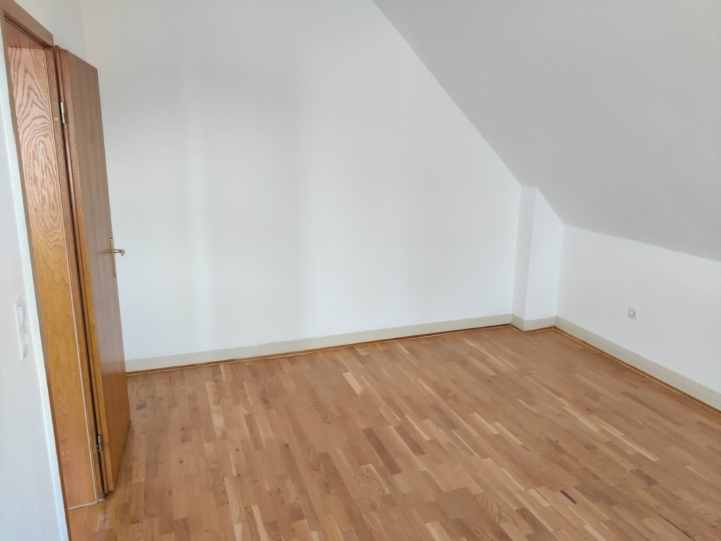 ideal für Studenten - sehr helle, sanierte 4 ZKB Altbauwohnung in Seckenheim !provisionsfrei! – 68239 Mannheim Seckenheim – Vorschaubild 6