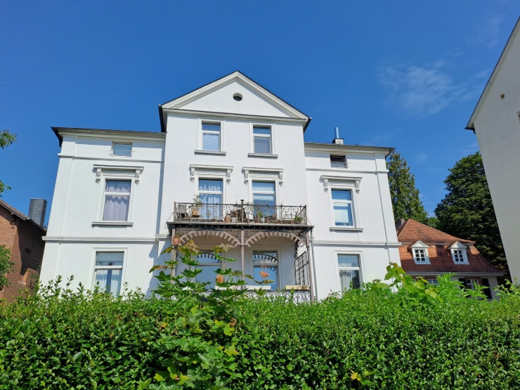 2 WGMitbewohner (m/w/d) für 4er WG gesucht Suche WG MarburgOckershausen