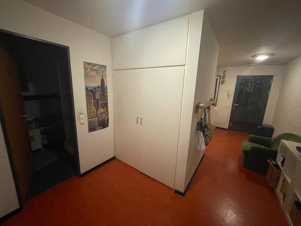 WG-Zimmer Lindenthal Flotowstraße 1 - Flur