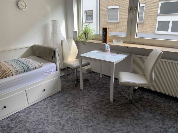 Voll möblierte 1Zimmer Wohnung, zentrale Lage direkt an der Uni und in der Stadt! 1Zimmer