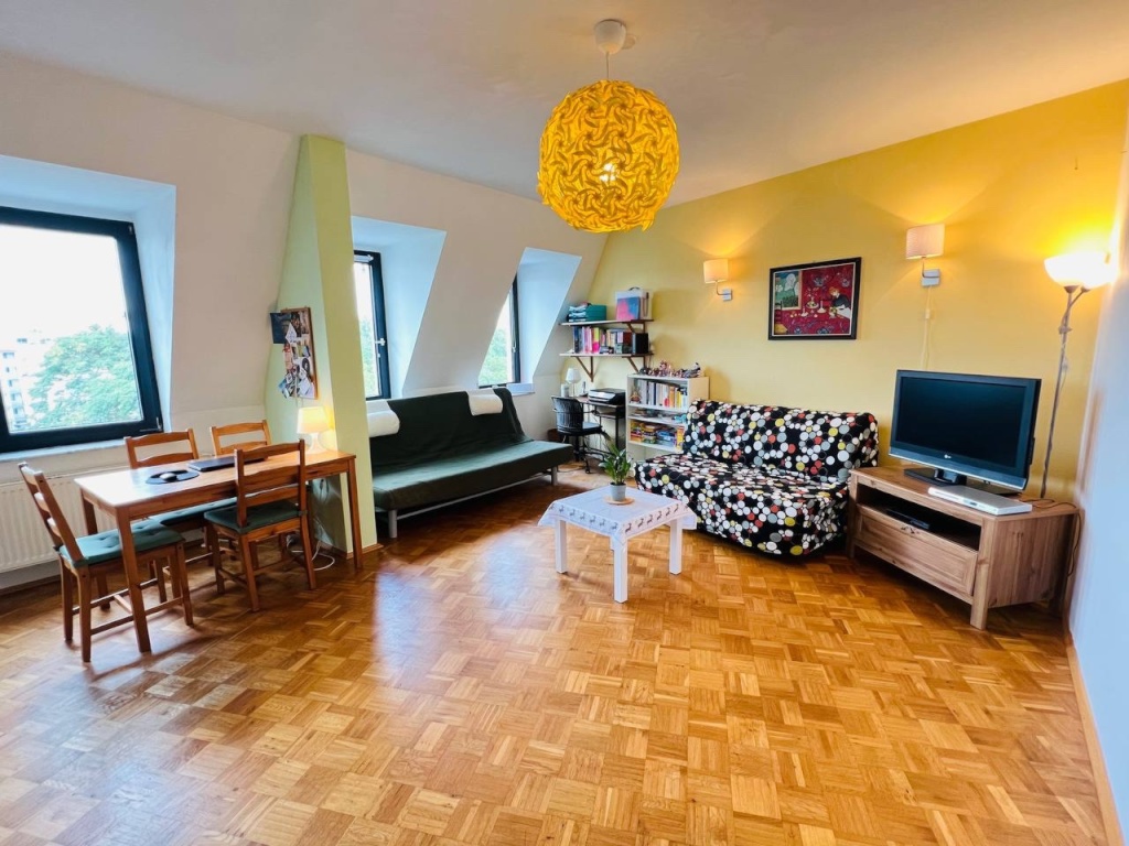 Schöne 2-Zimmer-Wohnung in Schleußig zur Zwischenmiete - NUR FRAUEN