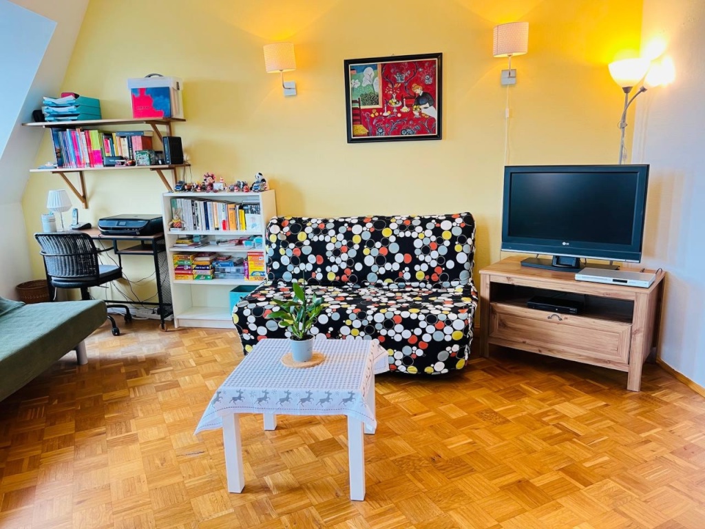 Schöne 2-Zimmer-Wohnung in Schleußig zur Zwischenmiete - NUR FRAUEN – 4229 Leipzig Schleußig – Vorschaubild 2