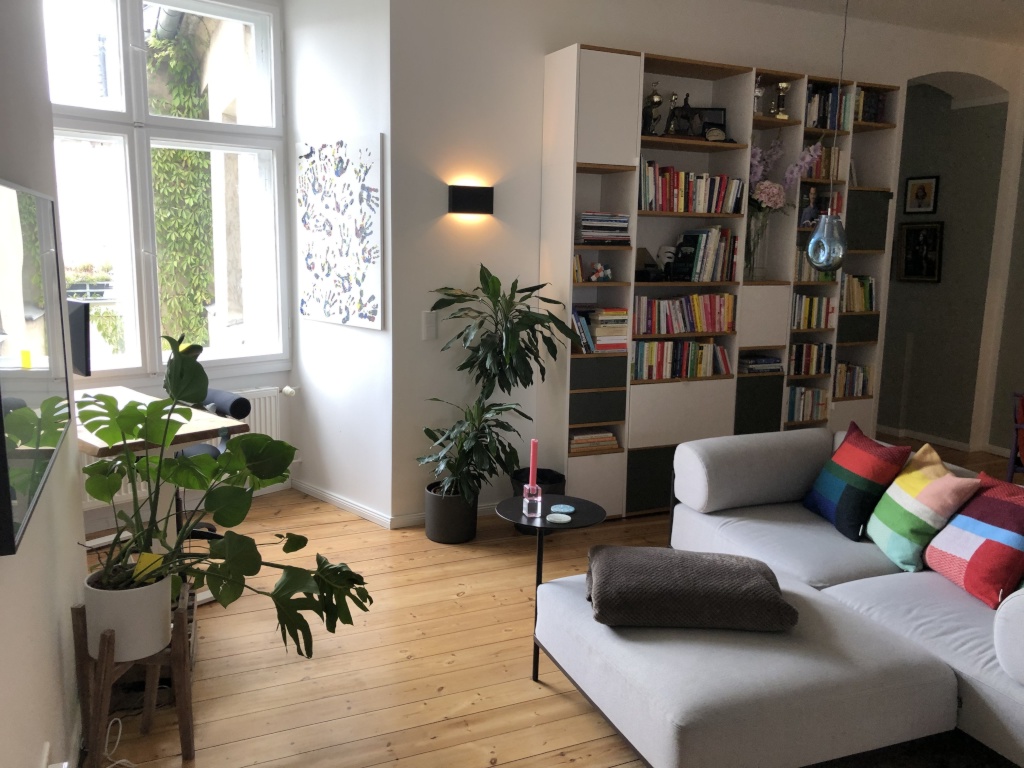 Renovierte Altbauwohnung - stylish eingerichtet 01.03.25 - 30.06.25 – 14050 Berlin Charlottenburg – Vorschaubild 2