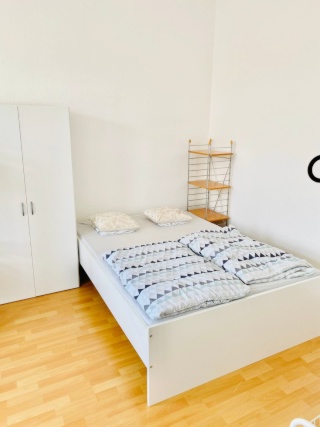 Ad image: F32 großes möbliertes WG Zimmer nahe der Hochschule und Studienkolleg :) - mit Anmeldung