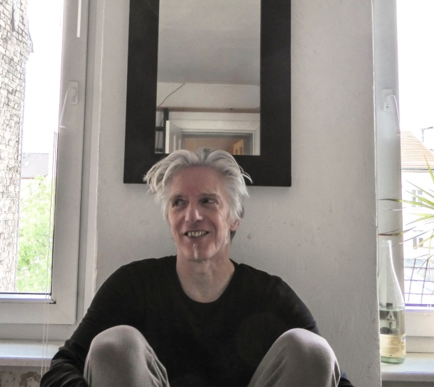 Imagen del anuncio: Jeroen (‘Jerun’) sucht eine WG in Brandenburg, vorzugsweise mit Platz für ein kleines Atelier, z.B. in einem Schuppen, Bauwagen oder in einer Gemeinschaftswerkstatt