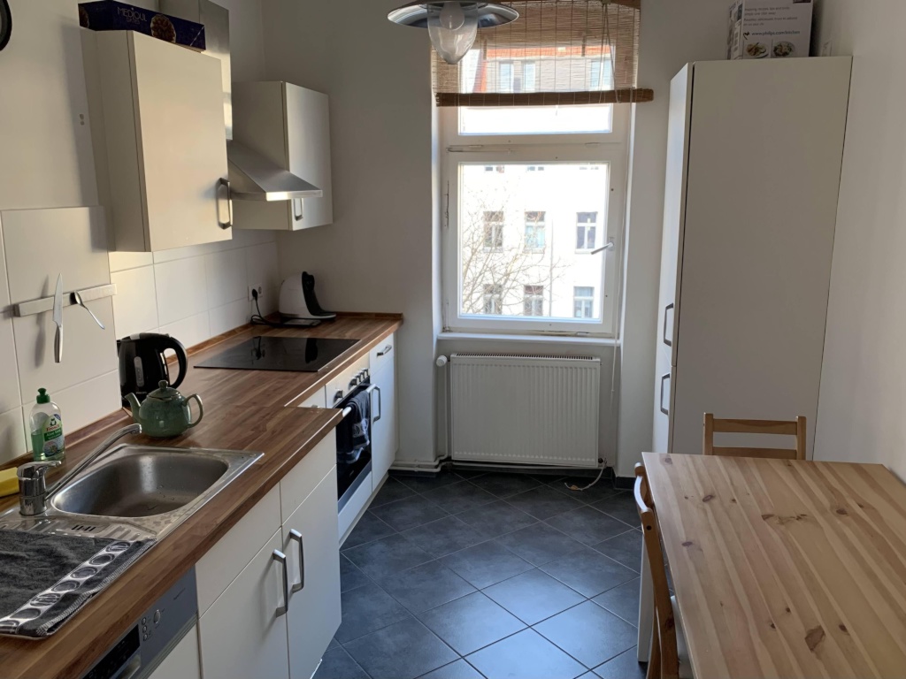 Möblierte helle 2-Zimmer-Wohnung im Zentrum, alle inbegriffen Furnished bright 2-room apartment in the center, all included – Angermünder Straße 6, 10119 Berlin Prenzlauer Berg – Vorschaubild 9