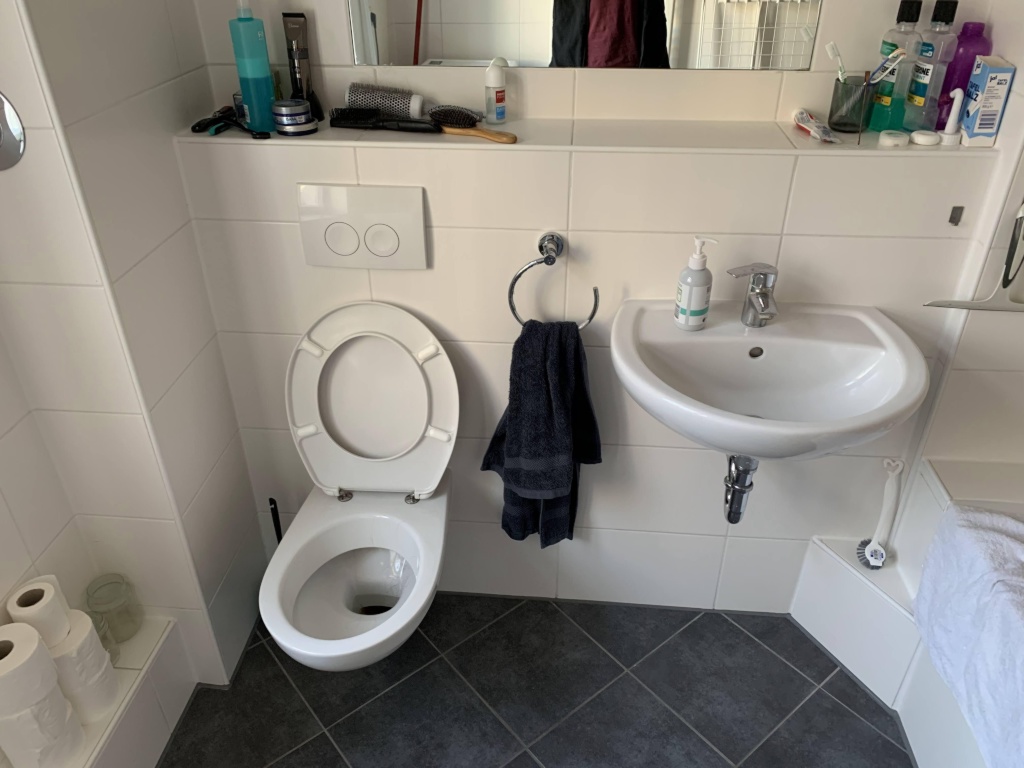 Möblierte helle 2-Zimmer-Wohnung im Zentrum, alle inbegriffen Furnished bright 2-room apartment in the center, all included – Angermünder Straße 6, 10119 Berlin Prenzlauer Berg – Vorschaubild 7