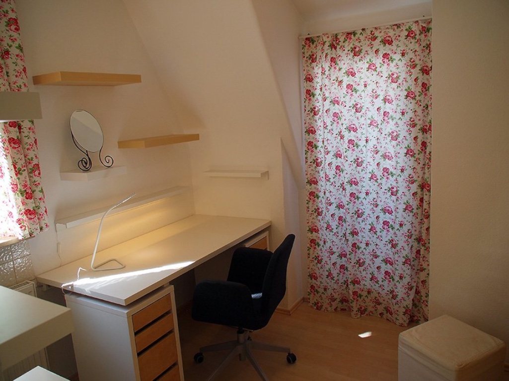 WG-Zimmer West Scheffelstr. 23 - Arbeitsbereich