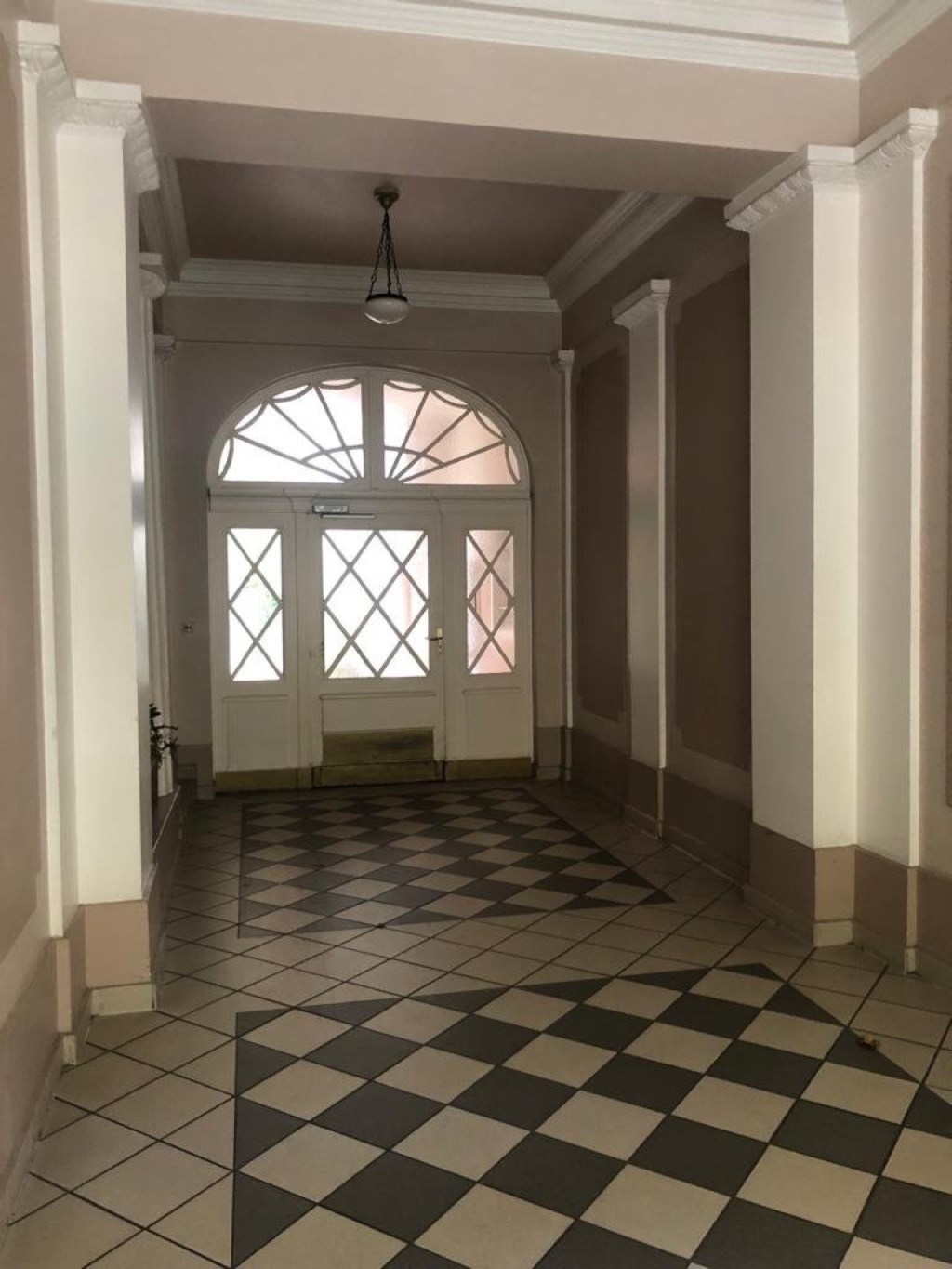 Renovierte Altbauwohnung - stylish eingerichtet 01.03.25 - 30.06.25 – 14050 Berlin Charlottenburg – Vorschaubild 18