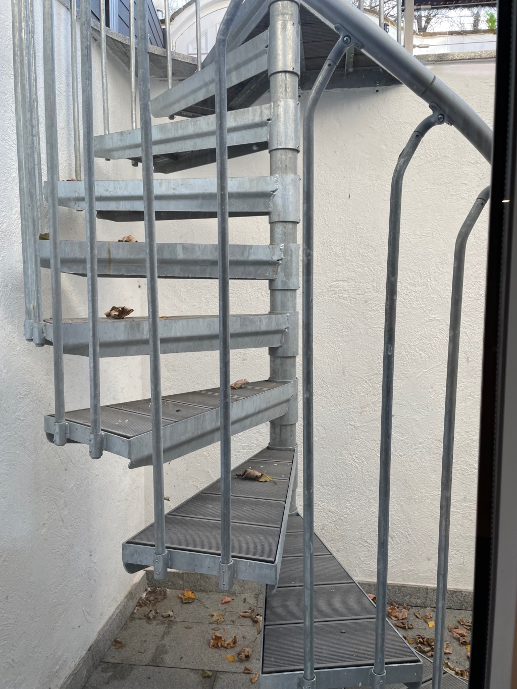 1-Zimmer-Wohnung Allach-Untermenzing Ganzenmüllerstrasse 28 - Eingang