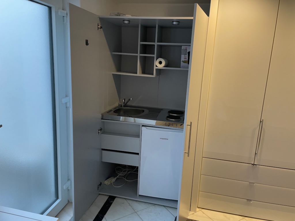 1-Zimmer-Wohnung Allach-Untermenzing Ganzenmüllerstrasse 28 - Küche