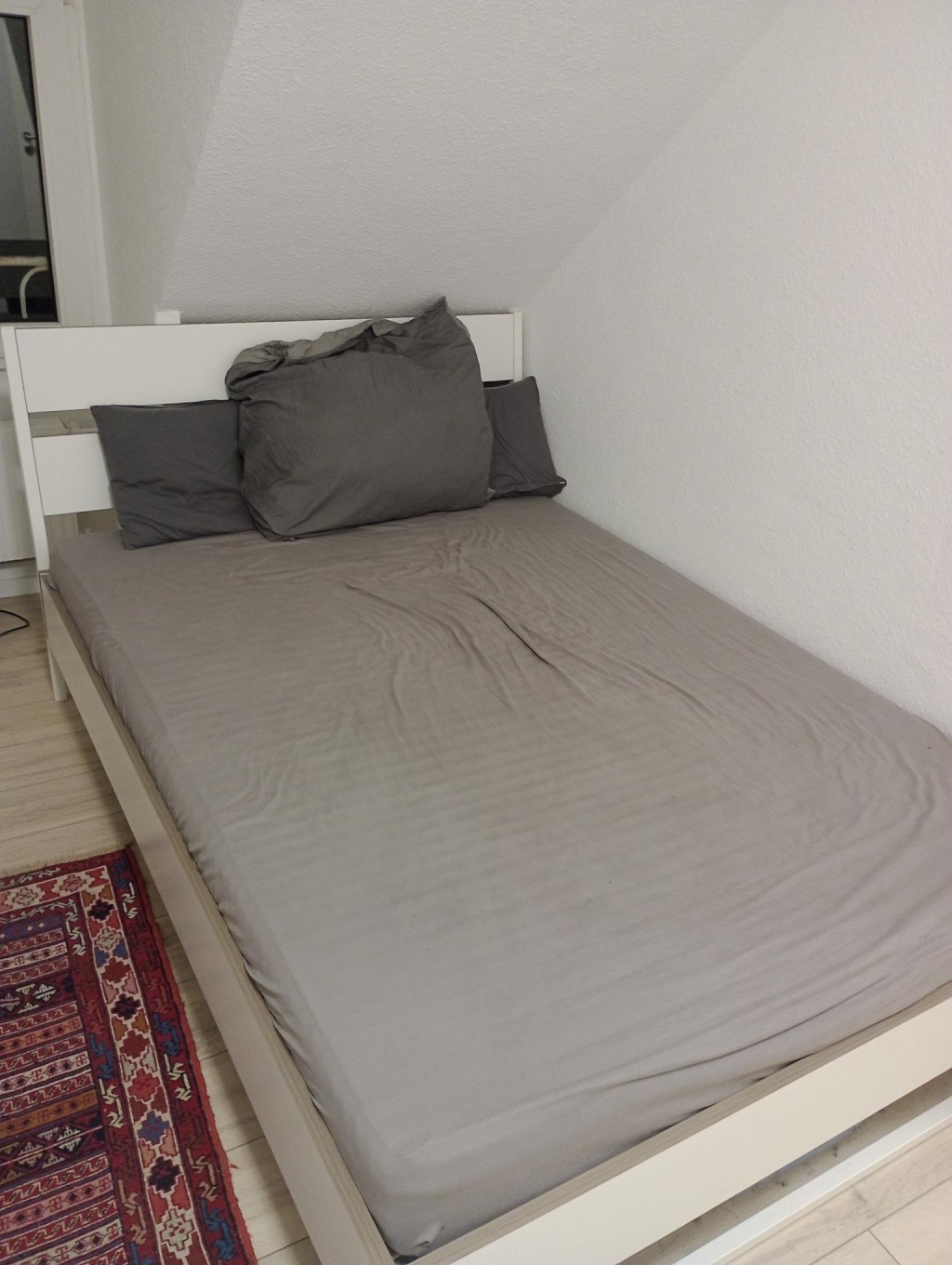 Bitte vernünftig LESEN!! Untermieter für möblierte 1,5 Zimmer-Wohnung gesucht - Nur 5 Min zum Hbf entfernt! – 40227 Düsseldorf Oberbilk – Vorschaubild 7