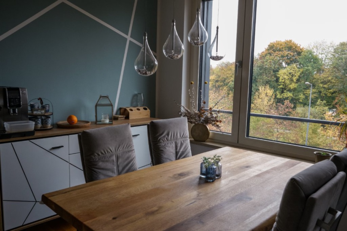 Temporäre Wohnung (voll möbliert) in der Nähe Olympiapark, BMW, U-Bahn Temporary apartment (fully furnished) close to Olympia park, BMW, subway – Petuelring, 80807 München Milbertshofen-Am Hart – Vorschaubild 3