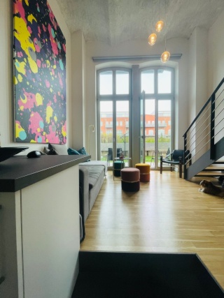FREI AB SEPTEMBER Luxus Mini Loft Wohnung + Riesige Terrasse | Voll möbliert — photo 1
