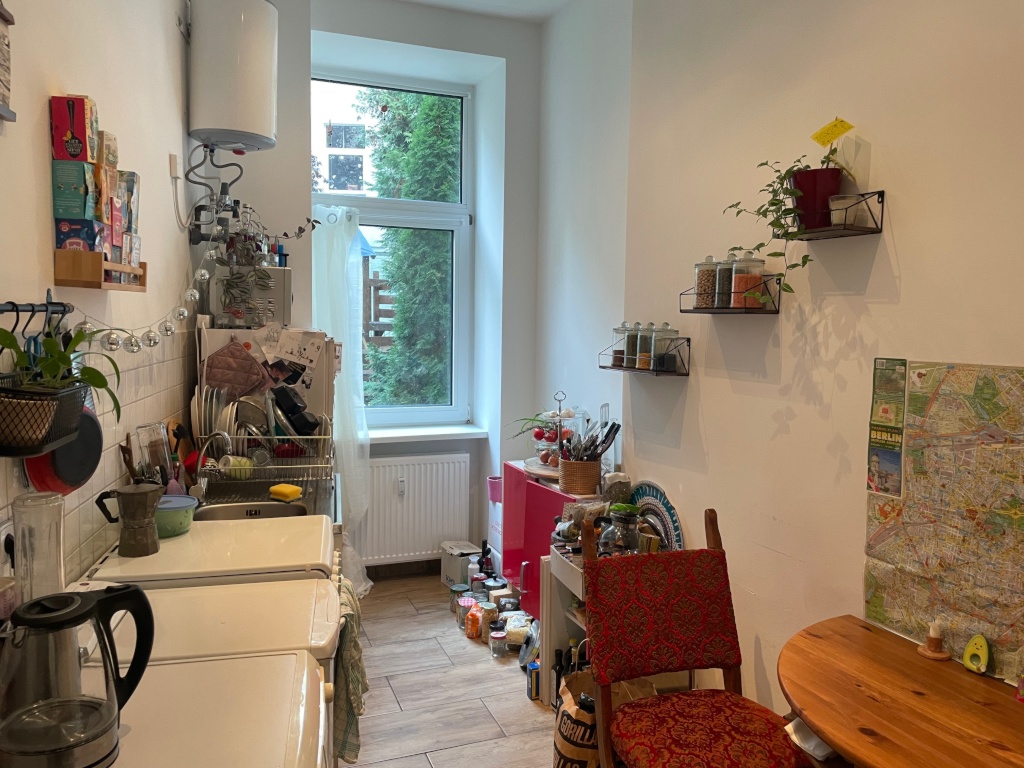 1-Zimmer-Wohnung Neukölln Zwiestädter Straße 3 - Kitchen - window direction