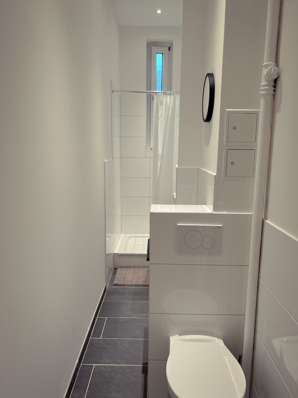 WG-Zimmer Bahnhofsviertel Münchener Straße - Bathroom