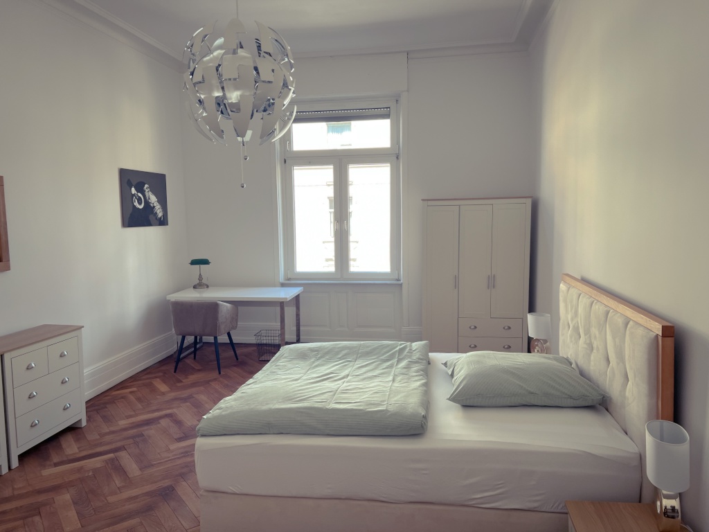 WG-Zimmer Bahnhofsviertel Münchener Straße - Bedroom