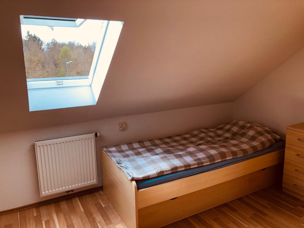 Habitación en WG J/ /Allach Wilhelm-Zwölfer-Str. 23 - Panorama-Studio 2