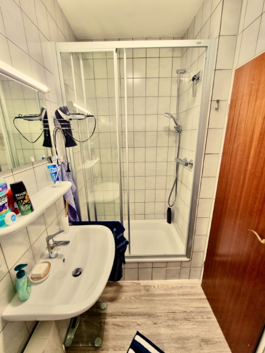 WG-Zimmer Hartenberg/Münchfeld Mombacher str. 87 - Dusch-Bad