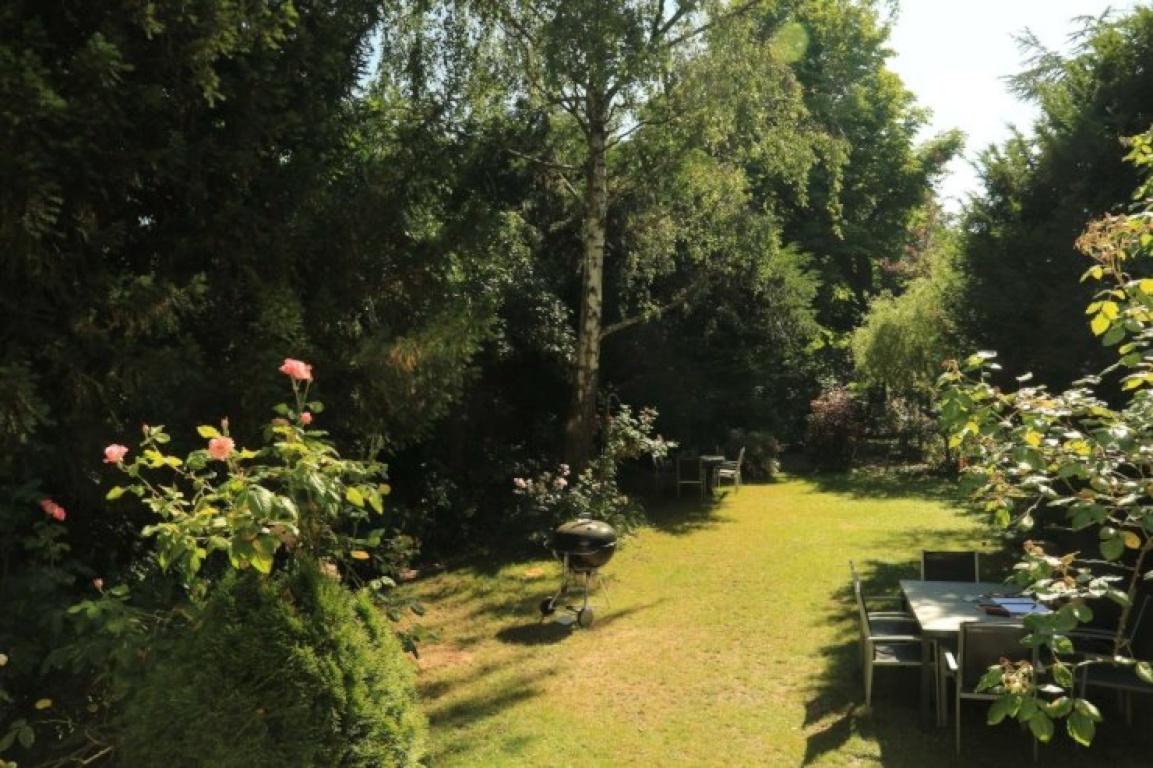 WG-Zimmer Lindenthal Lindenburger Allee 34 - Garten