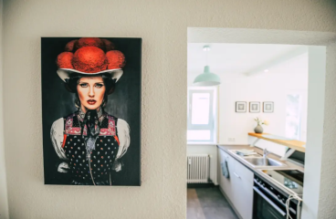 Ad image: Stilvoll möbliertes Zuhause
