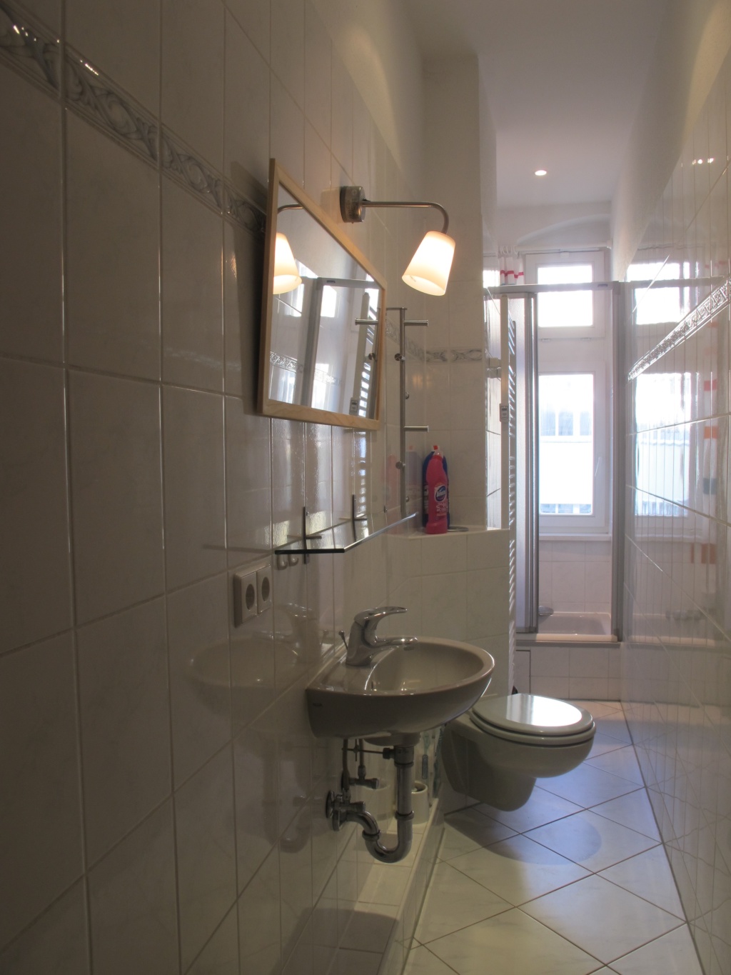 1-Zimmer-Wohnung Friedrichshain Berlin Gärtnerstrasse 15 - Duschbad