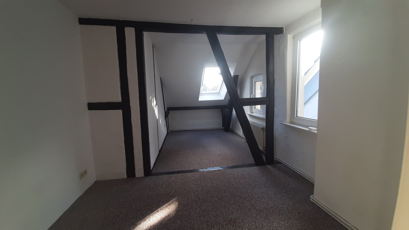 Helle 3-Zimmer-Dachgeschoss-Altbauwohnung in Lüneburg – Vor dem Neuen Tore, 21339 Lüneburg Weststadt – Vorschaubild 10